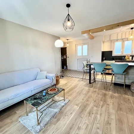 Appart' Chaleureux Avec Balcon/800m Gare Et Centre Βαλένς